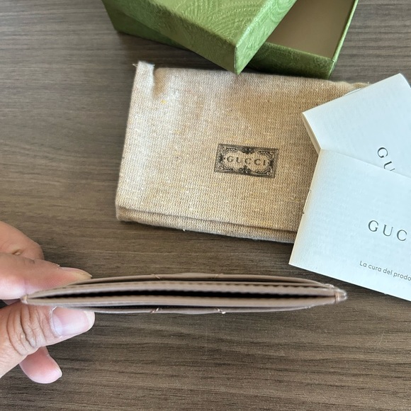 Gucci Cardholder - Picture 4 of 9